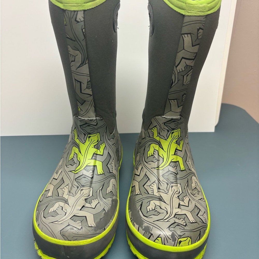 Kids Gray and Green Patterned Boots